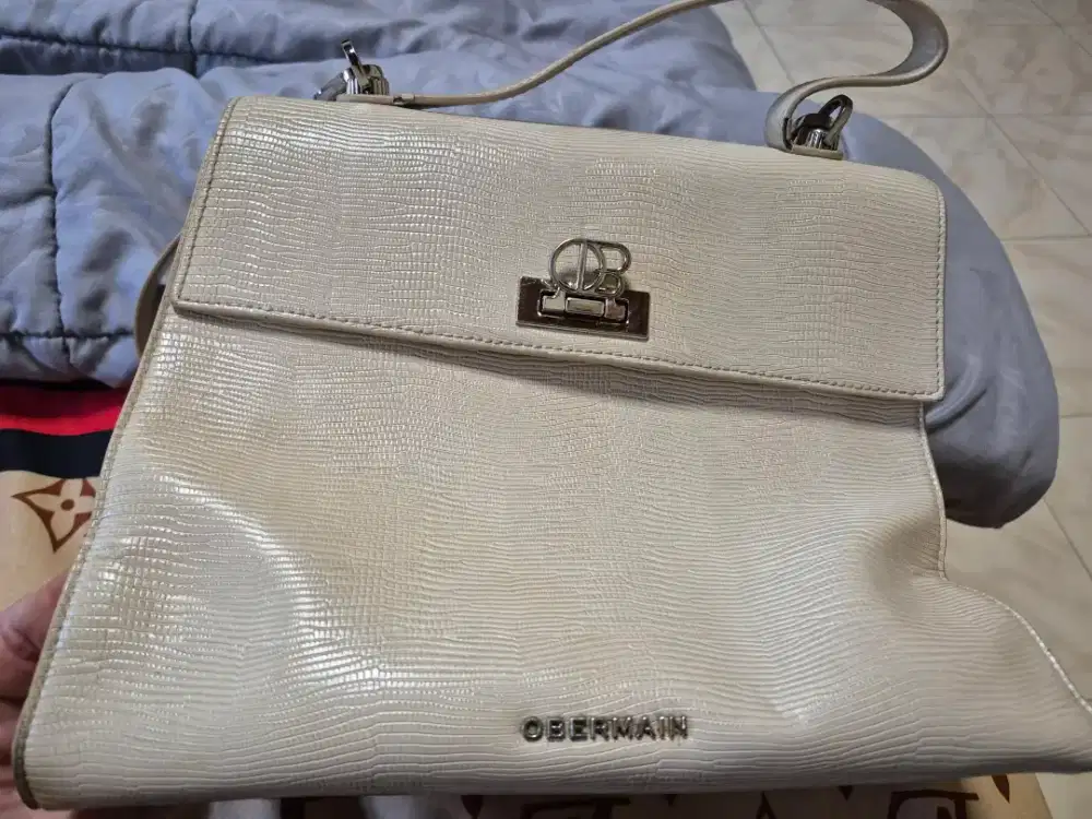 Tas wanita merek obermain