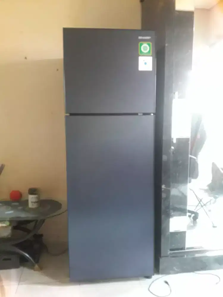 Kulkas SHARP 2 Pintu SJ-326XG-CP