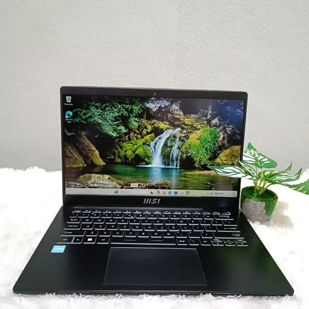 LAPTOP MSI MODERN 14 INTEL CORE I3 1115G4 RAM 8GB SSD256GB 14INCH FHD