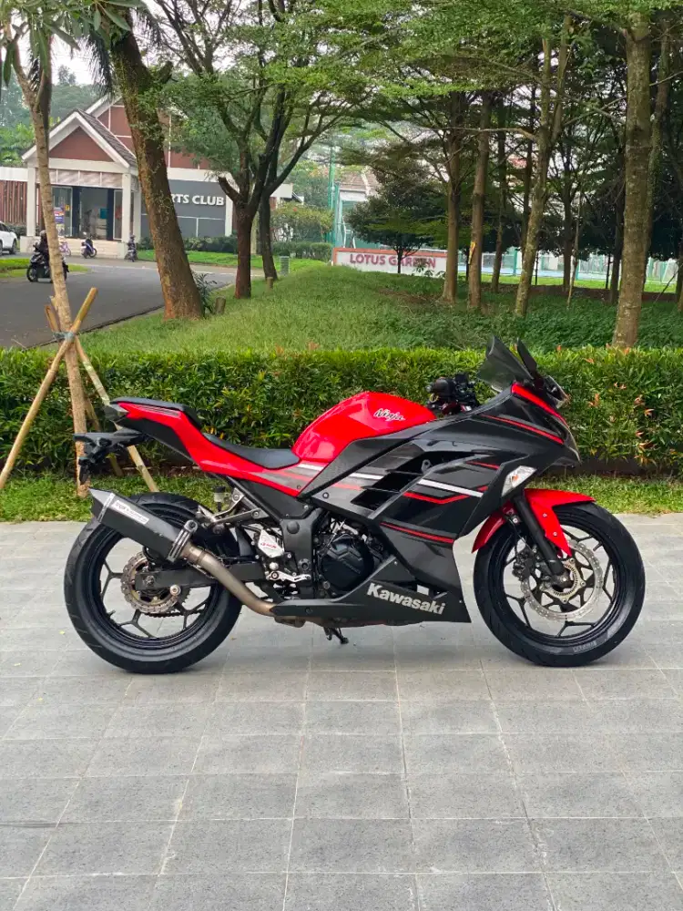 Ninja 250 fi ABS SE 2017 merah
