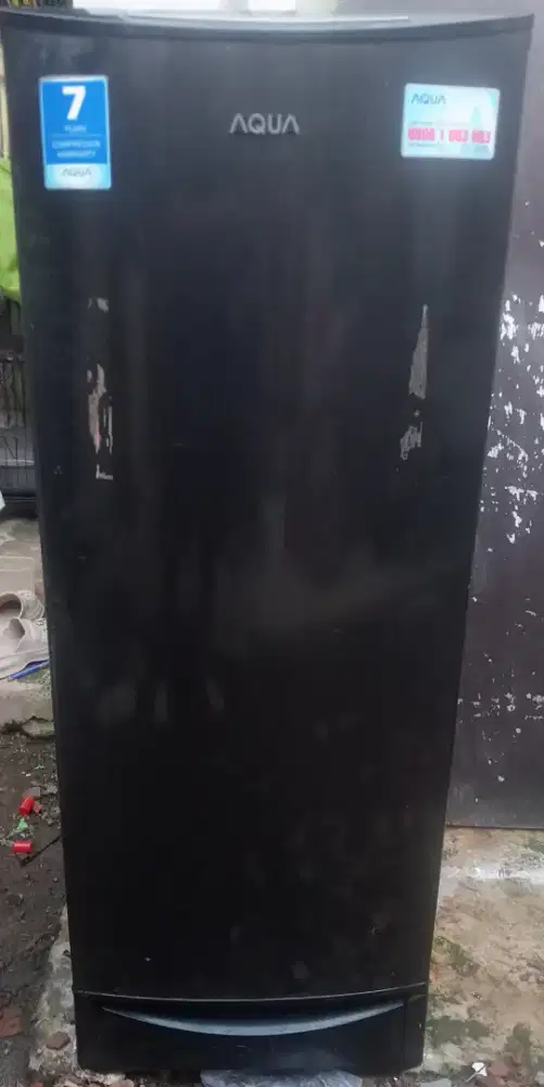 Kulkas aqua 1 pintu