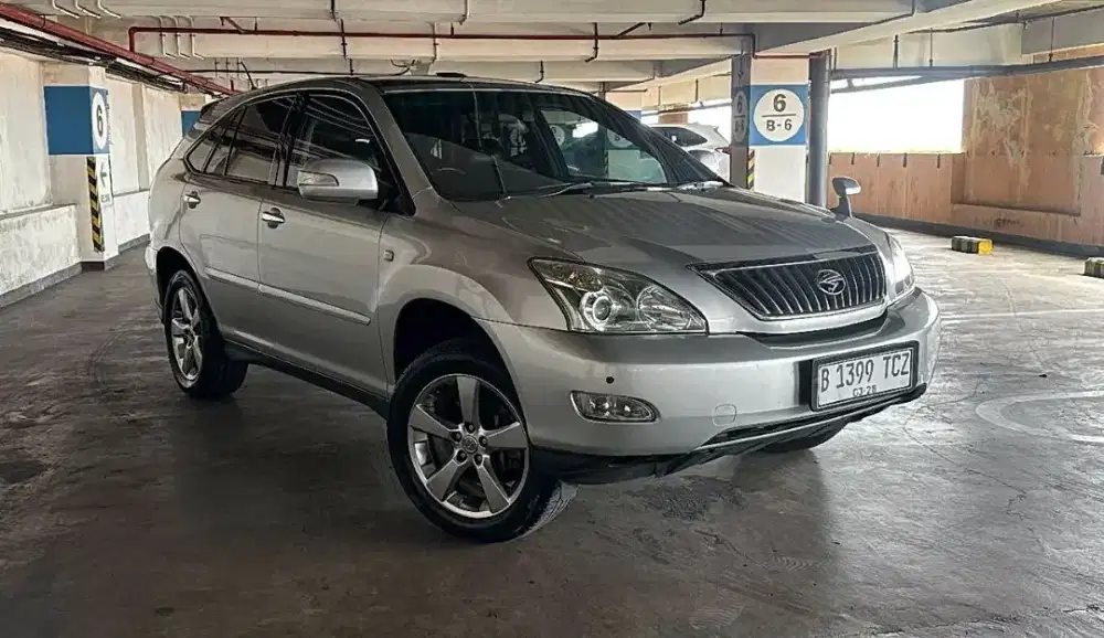 Toyota Harrier L Premium 2.4 CBU 2010 Silver Matic / AT ISTIMEWA BOSS!