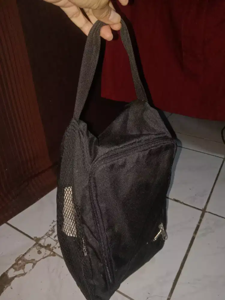 Jual tas sepatu pria masih bagus mulus