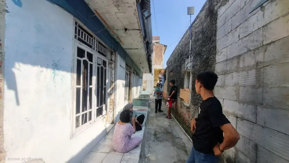 Kontrakan 4 Pintu dan Tanah Kosong