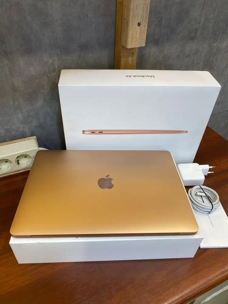 MacBook Air M1 13-Inch 8/256GB Rose Gold iBox