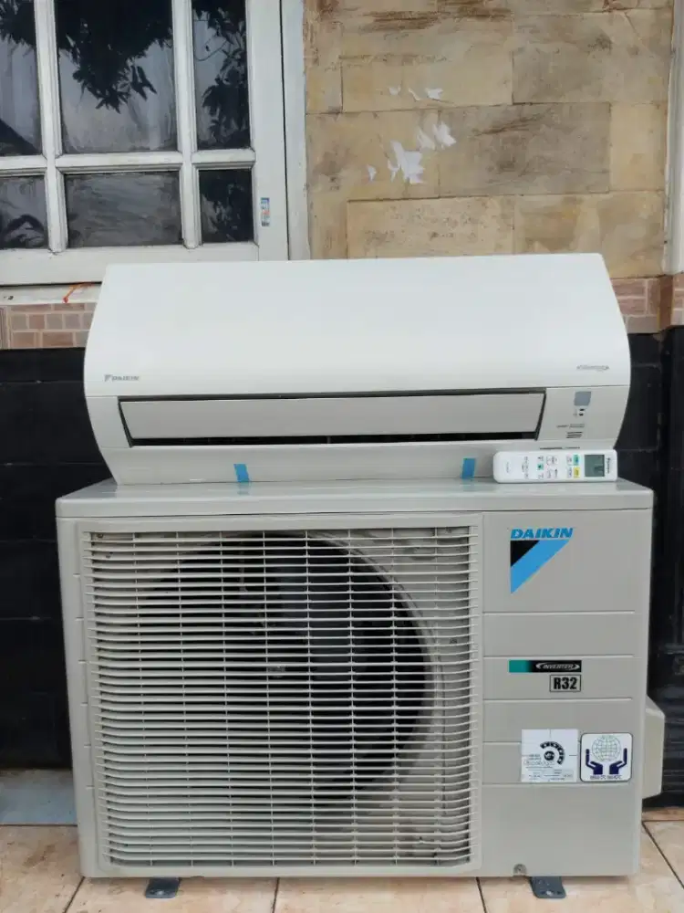 AC Daikin inverter 2.5 PK Thailand FTKQ60