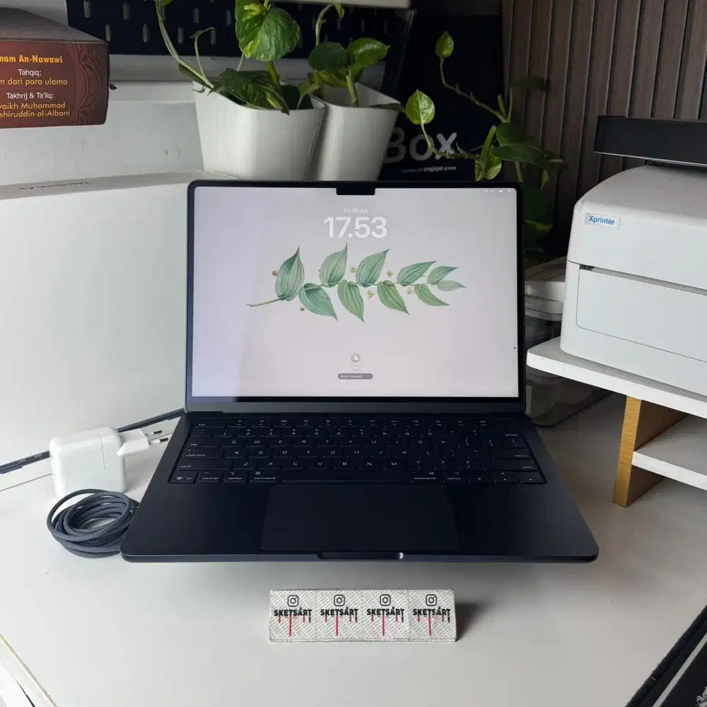MacBook Air M4 16/256gb iBox Midnight Garansi Resmi Feb 2027