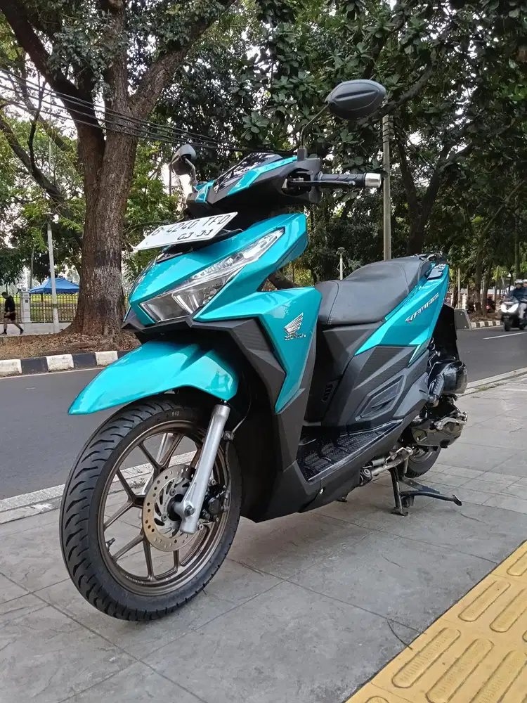 DIJUAL CASH HONDA VARIO 150 LED OLD CBS ISS THN 2015 PJK IDUP