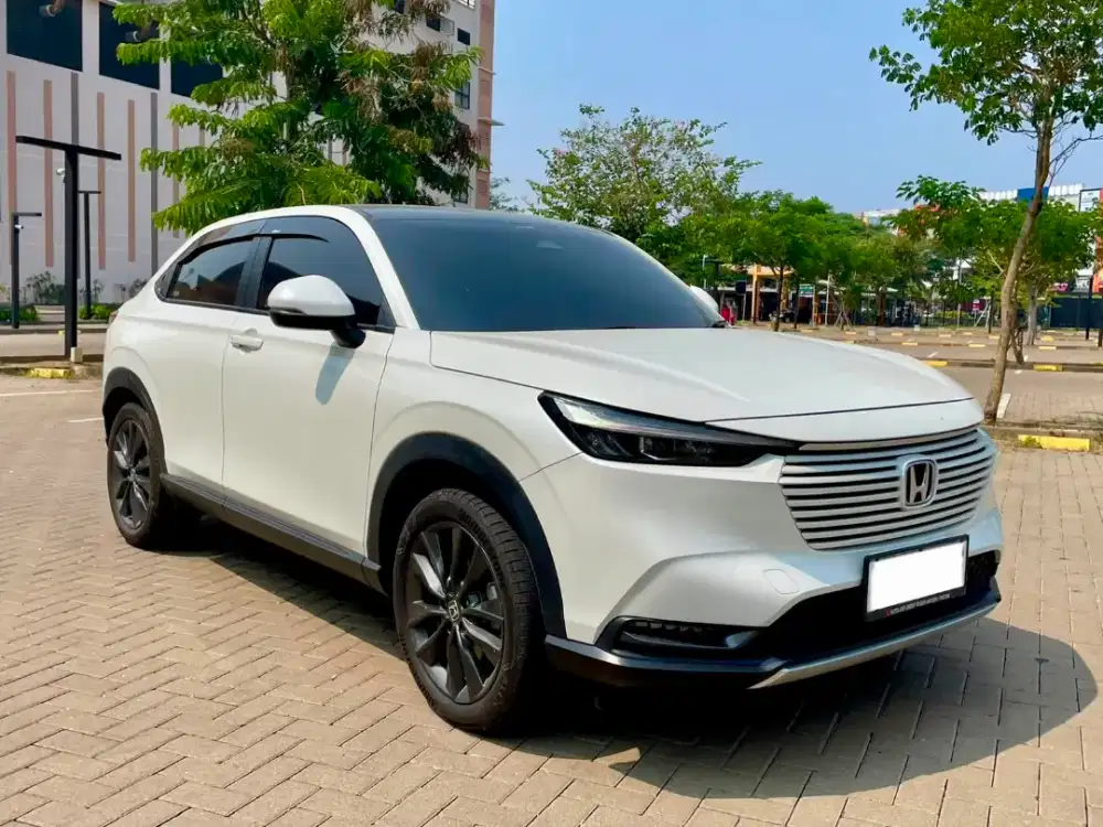 Honda HRV 2024 1.5 L SE CVT SENSING SUNROOF TANGAN PERTAMA PAJAK HIDUP