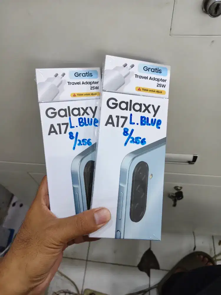Samsung A17 4g 8/256 New segel free adaptor
