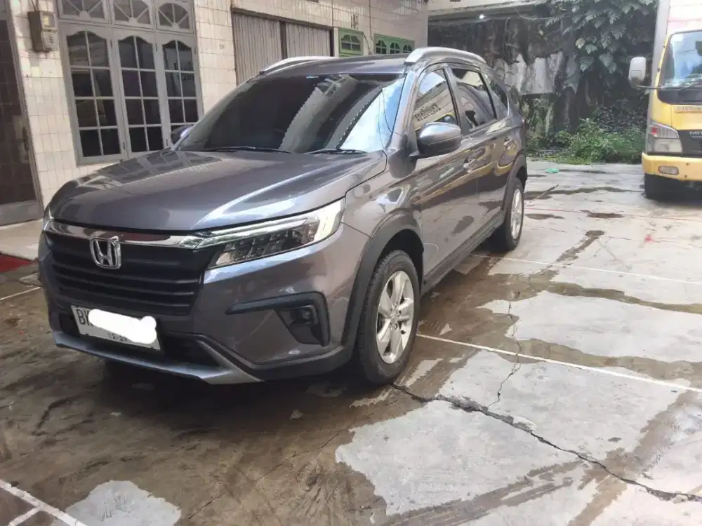 Honda BRV 2022 Abu odo 43rb pajak hidup AT