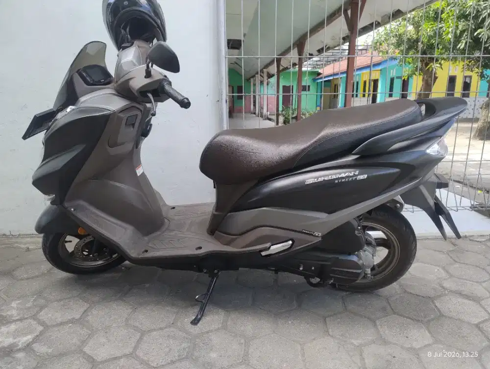 Suzuki Burgman 125