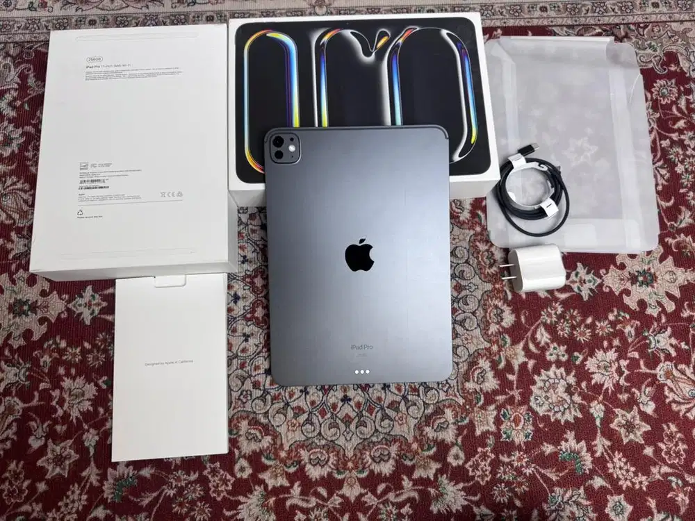 iPad Pro M4 256gb Garansi On 11 inch Fullset