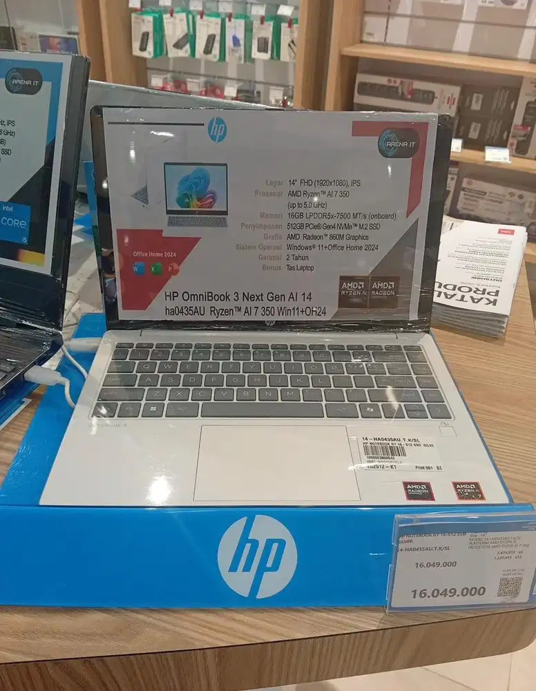 HP NOTEBOOK R7  16/512 SSD SILVER