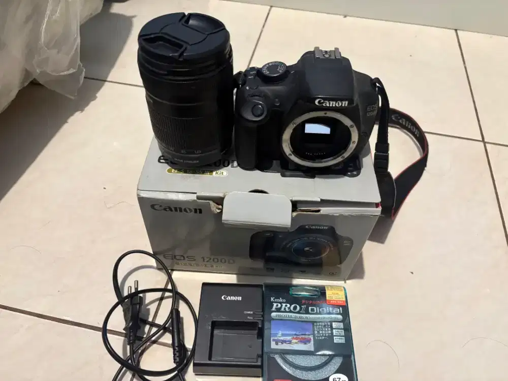 Canon EOS 1200D