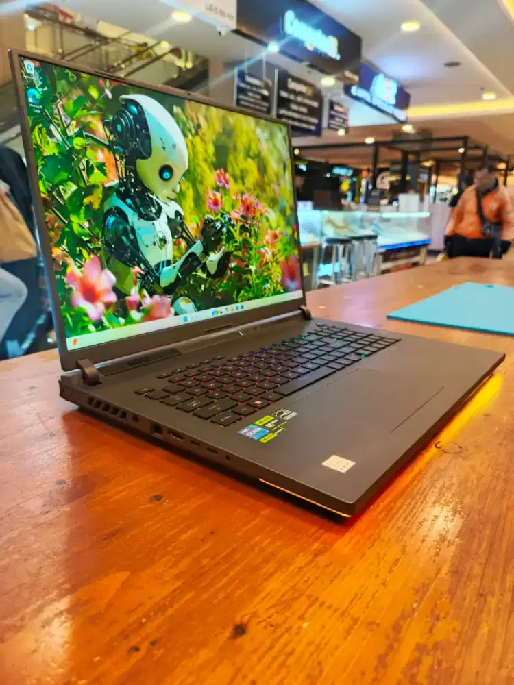 Asus ROG strix G814JV