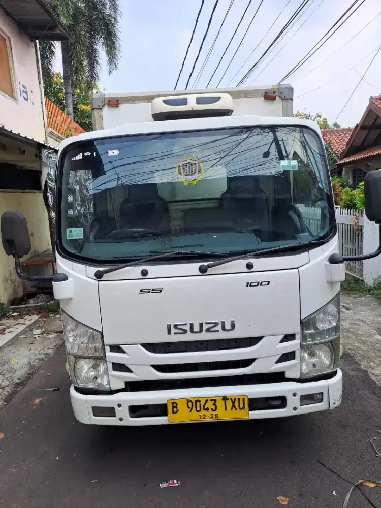 Isuzu NLR 55 chiller 2018