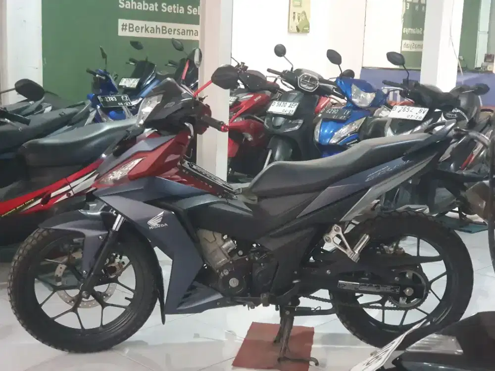 Honda Supra GTR 150 Tahun 2016