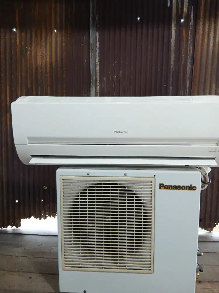 JUAL AC 1/2 PK BEKAS BERGARANSI