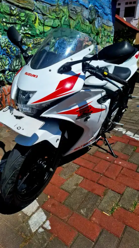 Suzuki GSX R150