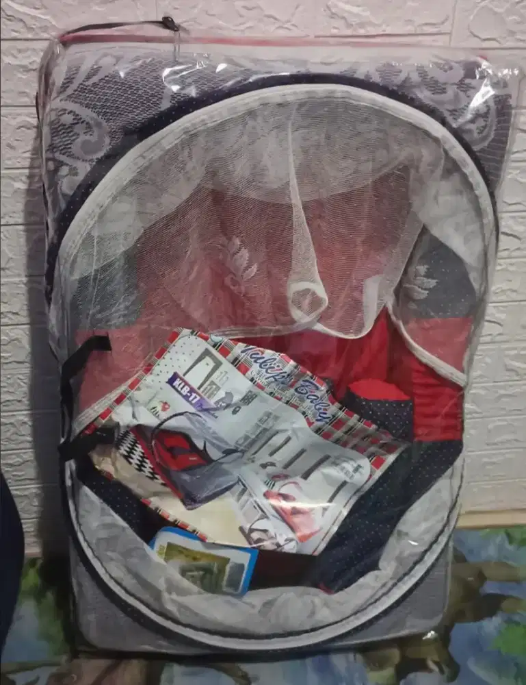 Kasur bayi set kelambu ukuran besar belum pernah dipakai sama sekali