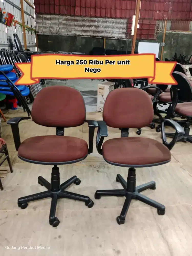 Berbagai Jenis Kursi Kantor Bekas Murah