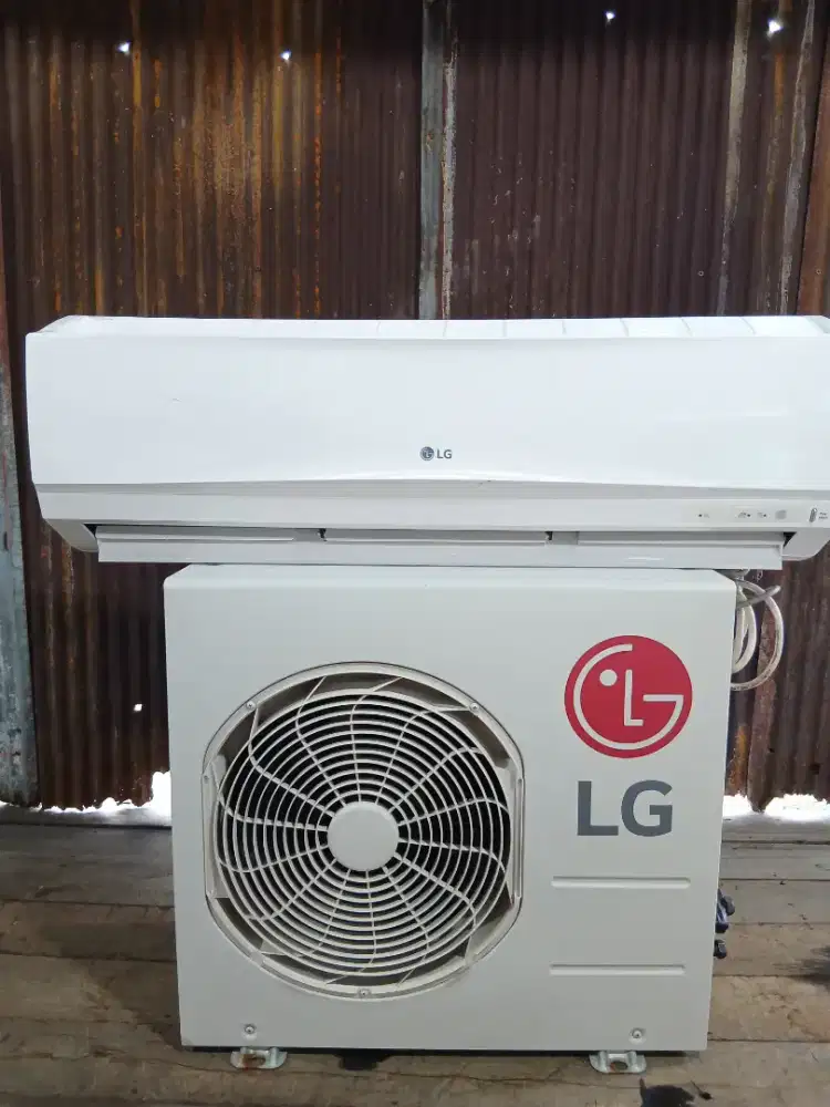 JUAL AC 1/2 PK BEKAS BERGARANSI