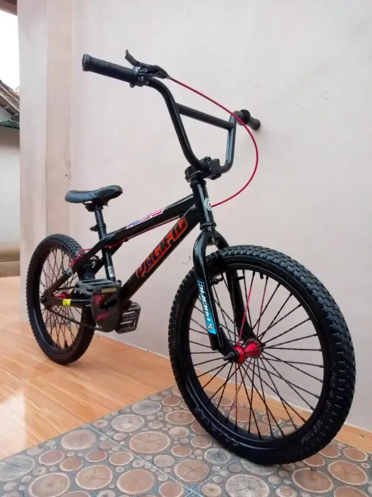 Sepeda BMX PACIFIC ukuran 20