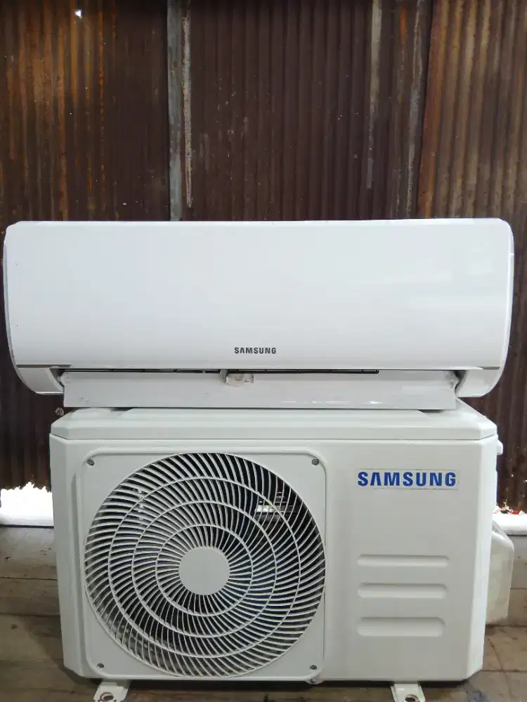 DIJUAL AC BEKAS 1/2 PK GRATIS PASANG