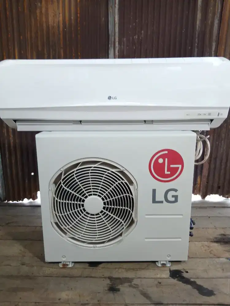 JUAL AC 1/2 PK BEKAS BERGARANSI
