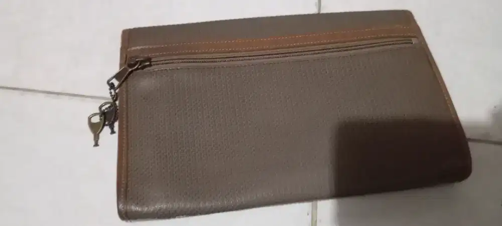 Dompet Carles Jordan ORIginal dan 2 dompet wanita