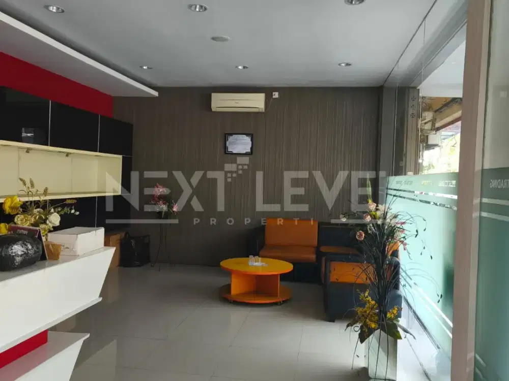 2 Ruko Strategis di Main Road Raya Sukomanunggal Surabaya Barat