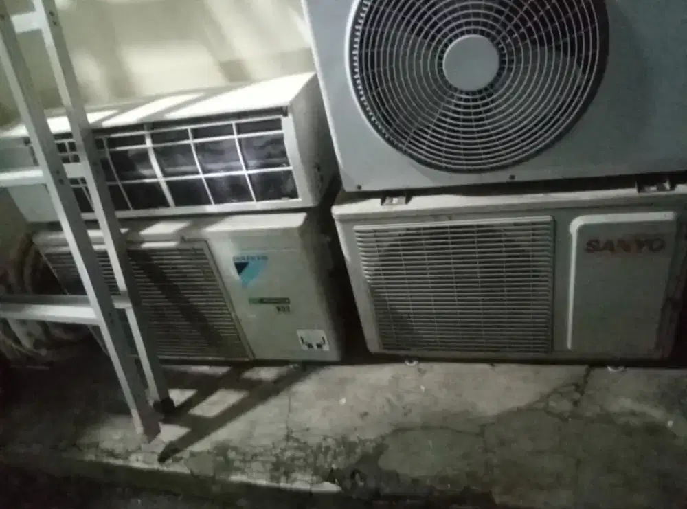 Terima AC bekas