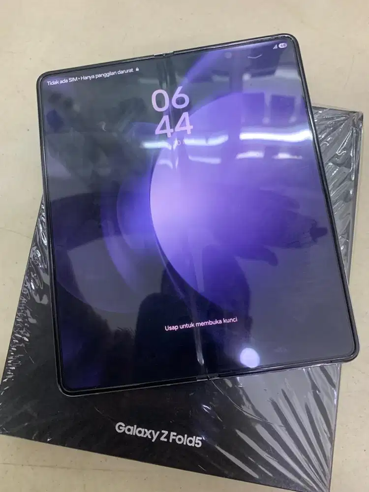 Samsung galaxy z fold 5 12/ 1tb garansi resmi sein
