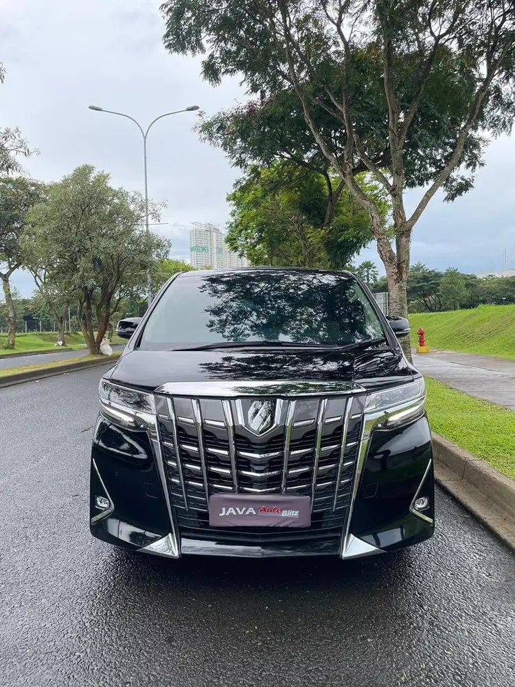 Toyota Alphard Lombardi 2023