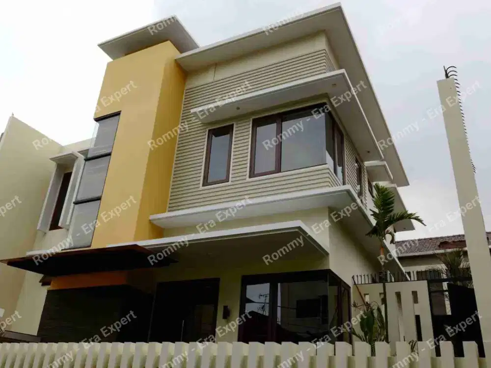 Dijual Rumah Mewah Bagus Furnish Lokasi Strategis di Rawamangun Jakarta Timur