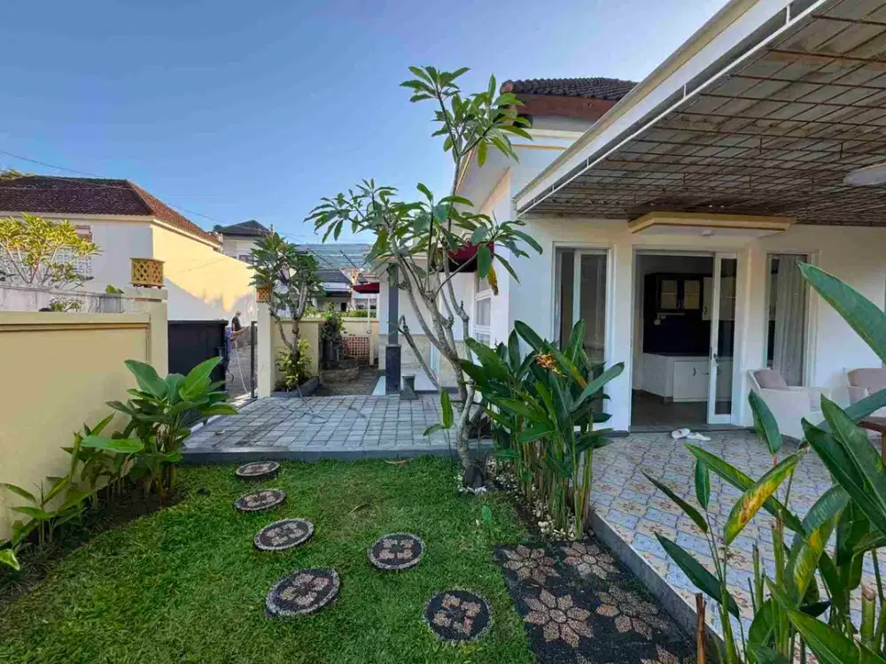 Jual Rumah 1lt semi villa River side Lokasi Jl Kedungu, Tabanan area Investasi