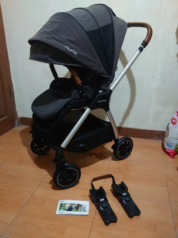 Preloved Stroller Nuna Triv