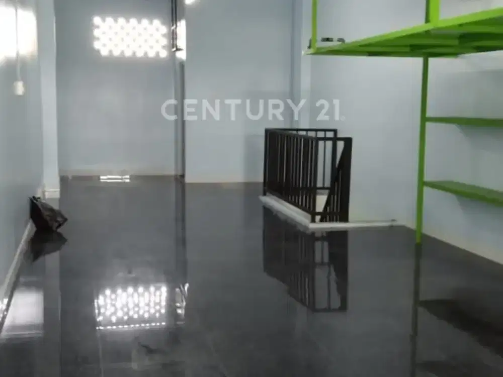 RUKO Dan Gudang 3,5Lantai STRATEGIS  Di JOHAR BARU Jakarta Pusat