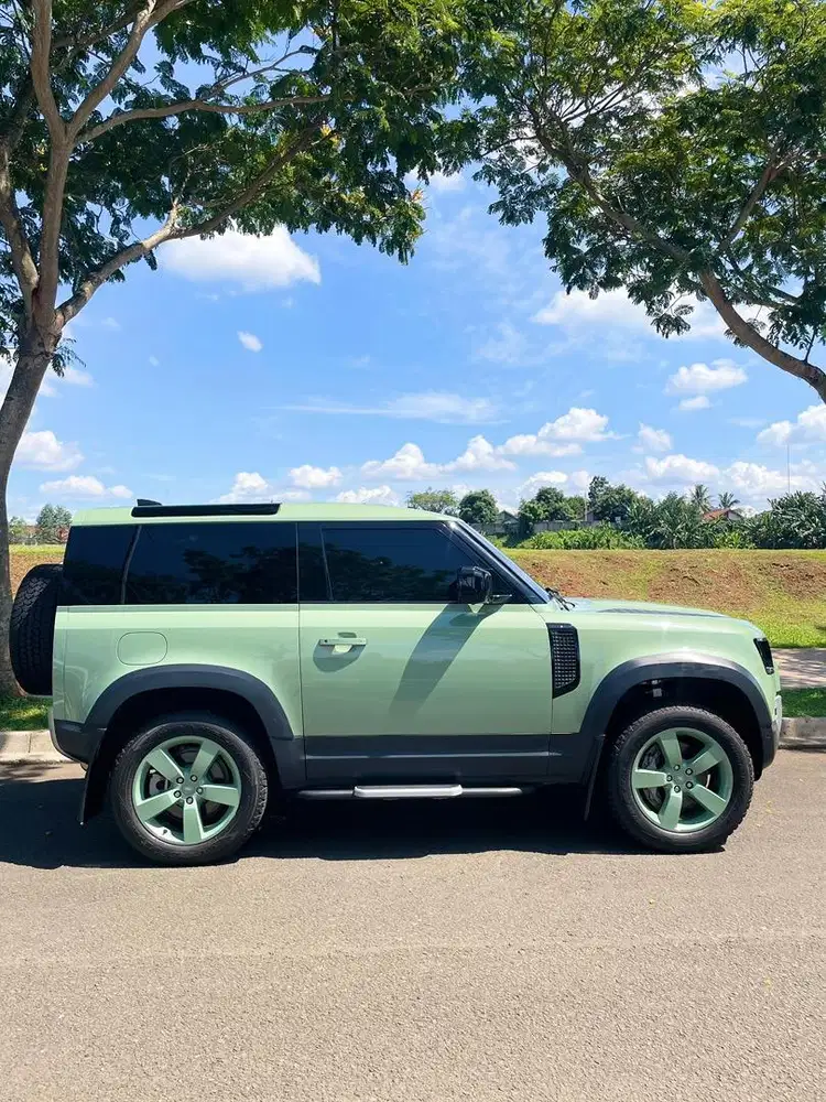 Land rover Defender 90 SW (Diesel 3.0)