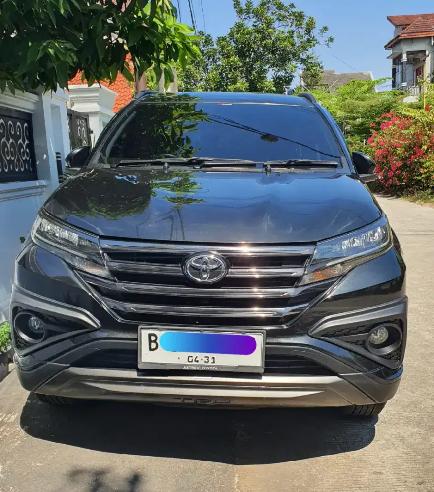 Dijual rush s TRD 2021 hitam matic