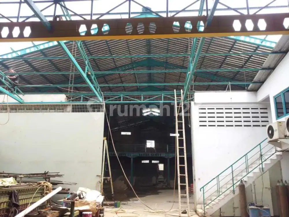 Gudang Luas, Siap Pakai, Strategis di Salembaran, 0054 Jel