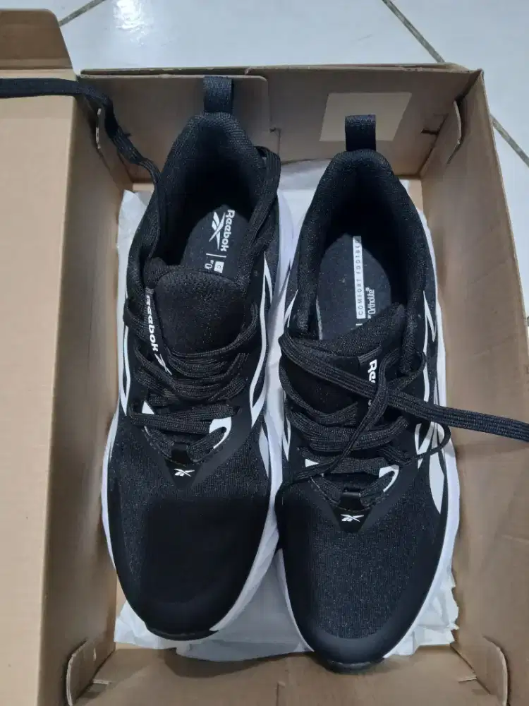 Sepatu Reebok Original New