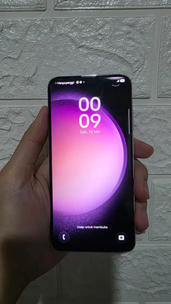 Samsung s23 8/256 mulus