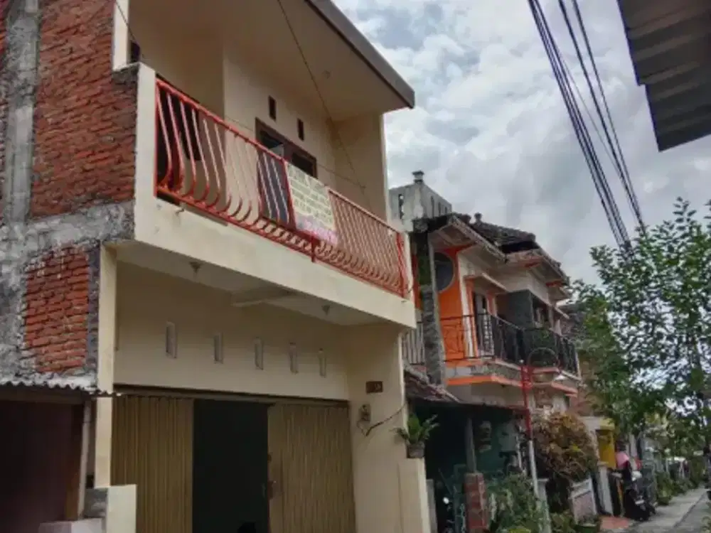 Dijual Rumah 2 Lantai Siap Pakai di Villa Bukit Tidar Malang