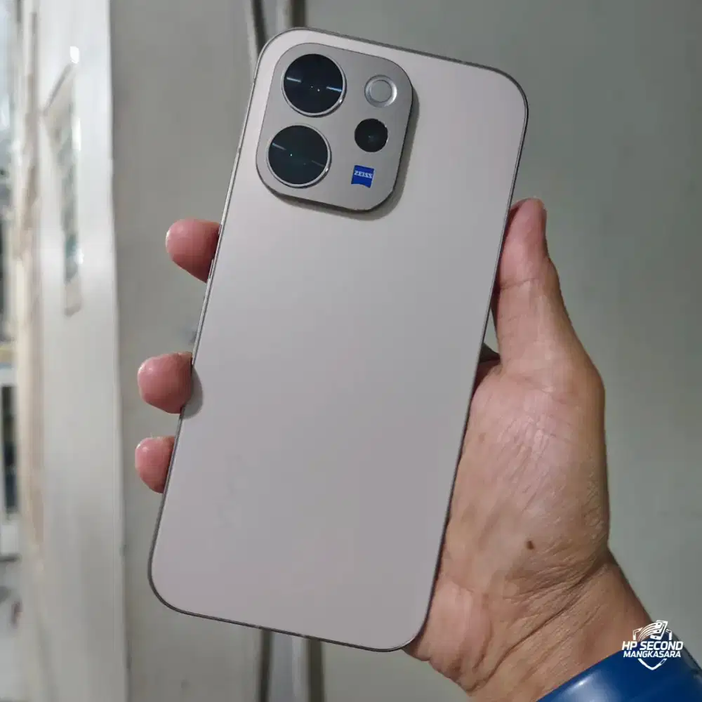 Vivo V70 5G ram 12/256GB lengkap normal mulus siap pakai