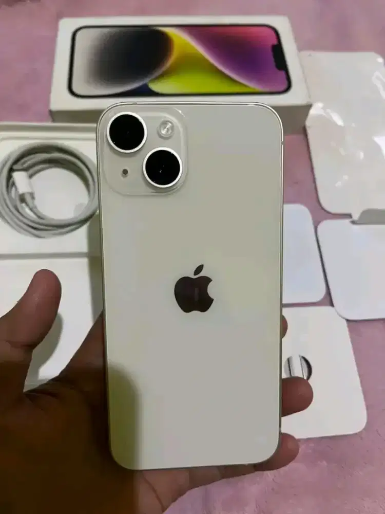 iPhone.14 iBox like new 128. Hp baru 1 bulan