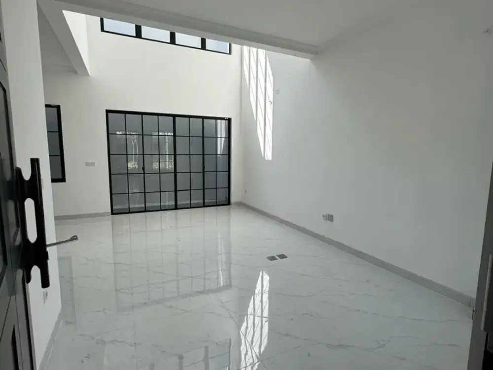 Vco - Disewakan Rumah PIK2 Villa Pasir Putih Tipe 10x15