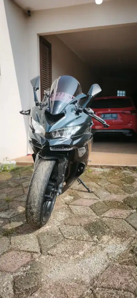 Jual ZX25R Non ABS 2024