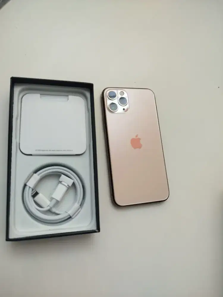 iPhone 11 pro 256gb semakin hari semakin baru